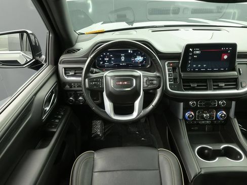 Used 2022 GMC Yukon SLT w/ SLT Premium Package AWD/4WD image 10