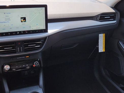 New 2024 Ford Escape SE w/ PHEV Premium Package image 18