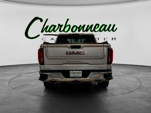 Used 2019 GMC Sierra 1500 SLT w/ SLT Premium Plus Package AWD/4WD image 4