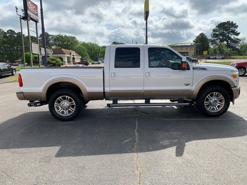 Used 2011 Ford F250 King Ranch w/ King Ranch w/Chrome Pkg image 5