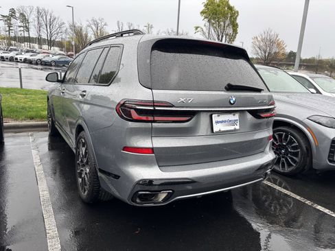 Used 2023 BMW X7 xDrive40i w/ Executive Package image 14