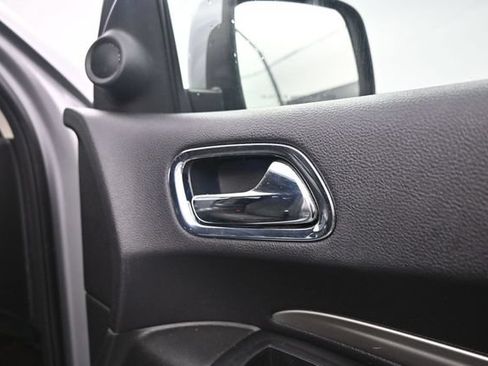 Used 2018 Dodge Durango SXT w/ Quick Order Package 2BB AWD/4WD image 36