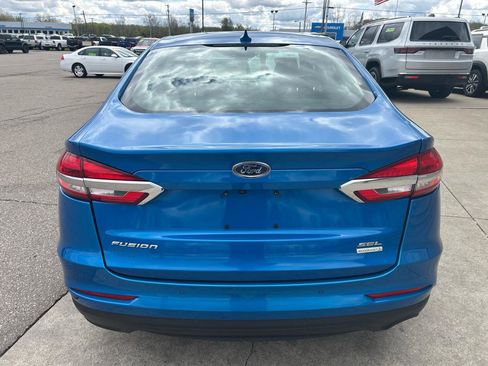 Used 2019 Ford Fusion SEL FWD image 6