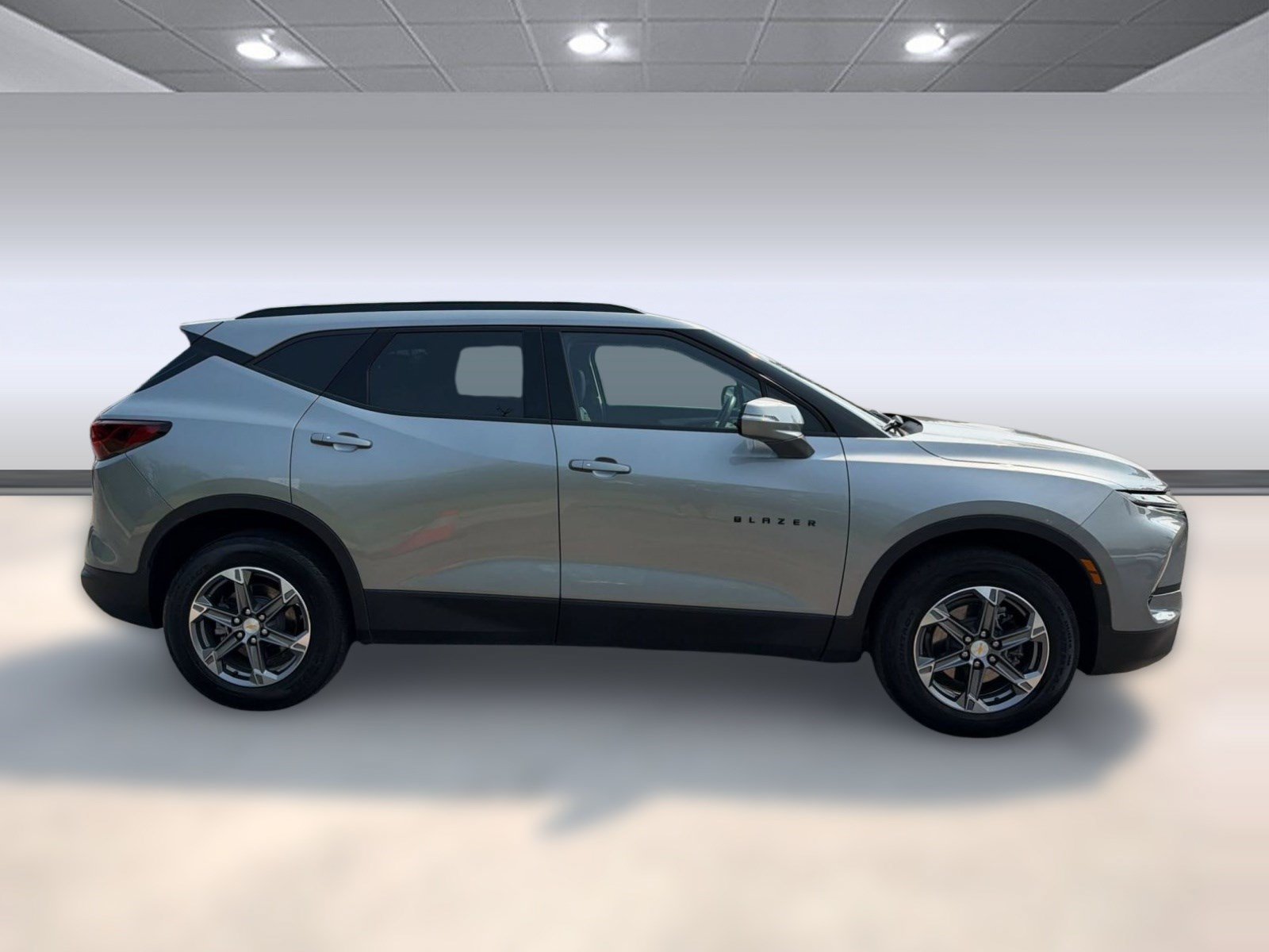 Used 2023 Chevrolet Blazer LT FWD image 8