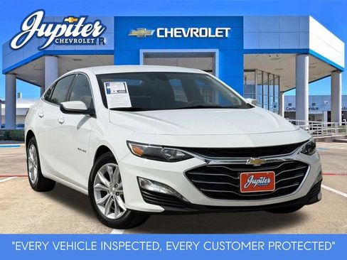 Used 2025 Chevrolet Malibu LT FWD image 1