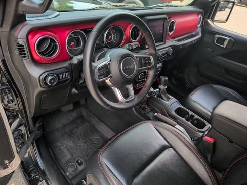 Used 2022 Jeep Wrangler Unlimited Rubicon w/ Xtreme Recon 35" Tire Package AWD/4WD image 10