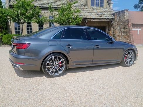Used 2019 Audi S4 Premium Plus w/ Premium Plus Package AWD/4WD image 11