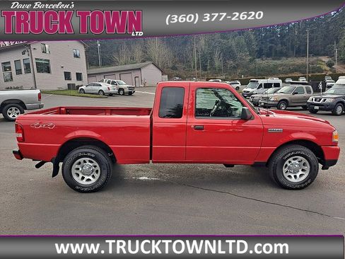 Used 2011 Ford Ranger XLT image 2