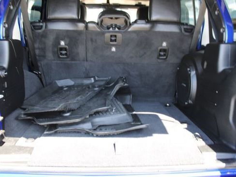 Used 2019 Jeep Wrangler Unlimited Rubicon AWD/4WD image 49
