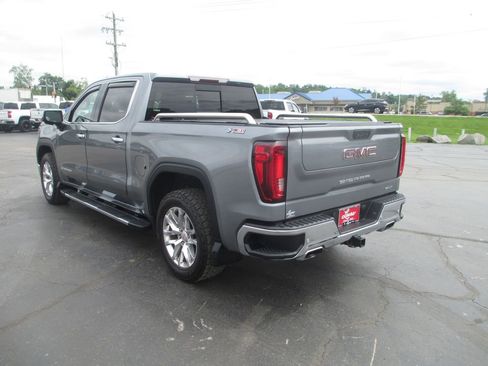 Used 2020 GMC Sierra 1500 SLT w/ SLT Premium Plus Package AWD/4WD image 10
