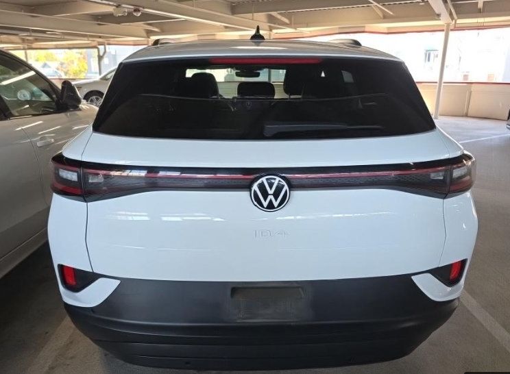 Used 2024 Volkswagen ID.4 2WD image 6