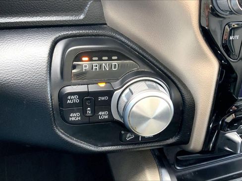 Used 2021 RAM 1500 Laramie w/ Laramie Southwest Edition image 31