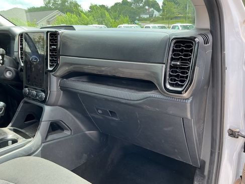 Used 2025 Ford Ranger XLT w/ FX4 Off-Road Package AWD/4WD image 21