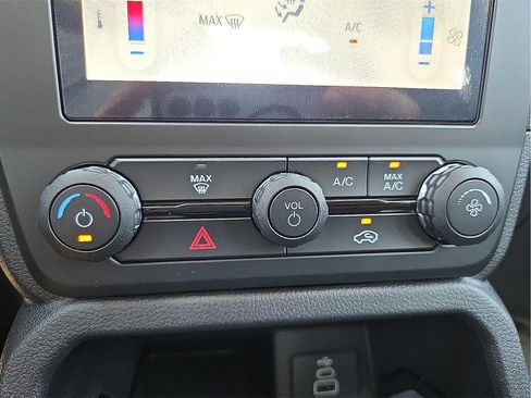 New 2025 Ford Ranger XL image 14