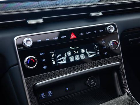 New 2026 Genesis GV80 3.5T e-SC AWD/4WD image 30