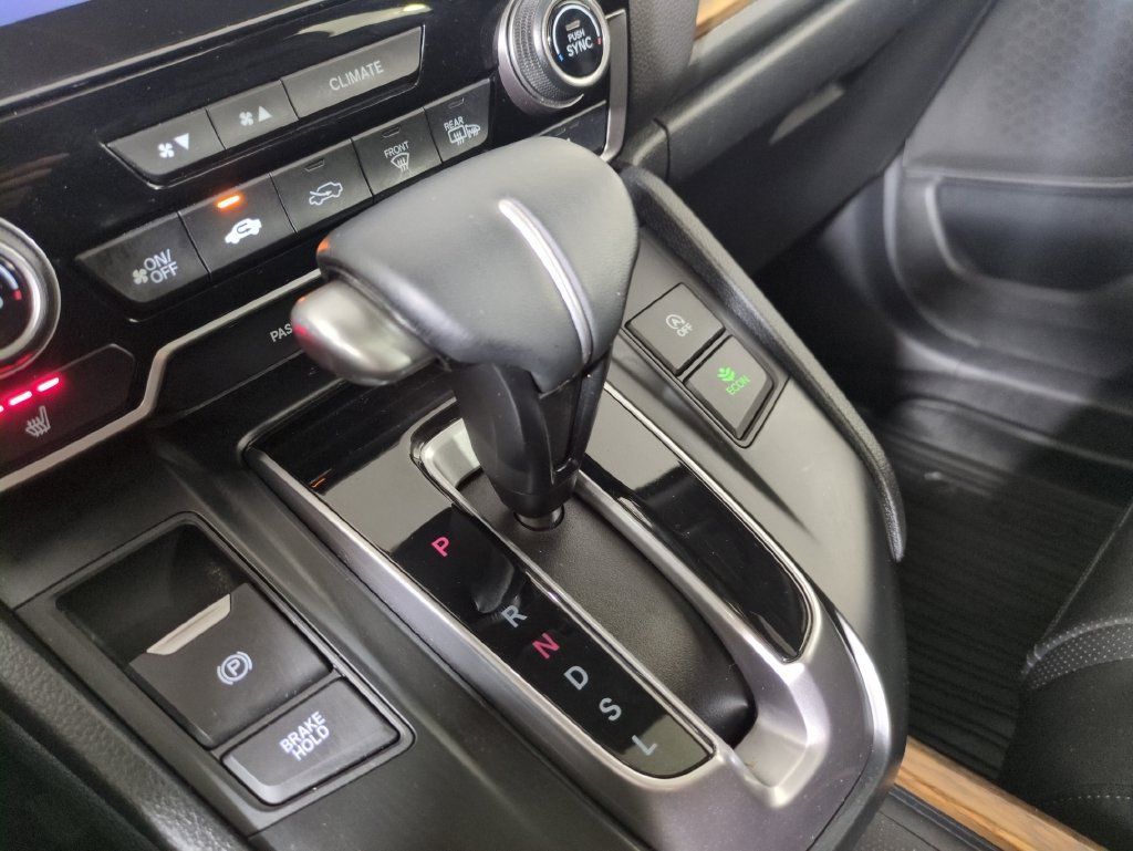 Used 2020 Honda CR-V Touring image 30