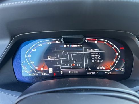 Used 2022 BMW X7 M50i image 22