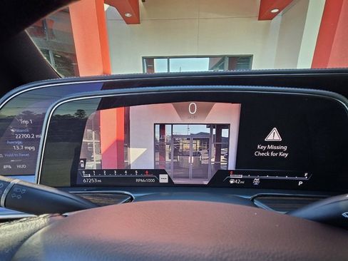 Used 2021 Cadillac Escalade Premium Luxury w/ Driver Assist Tech Package image 25