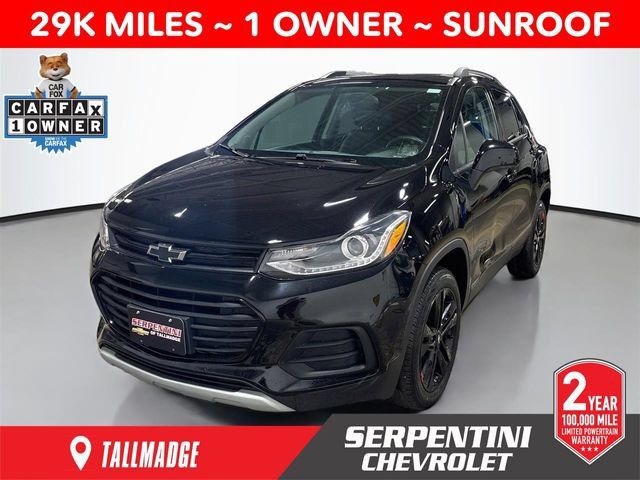 Used 2021 Chevrolet Trax LT w/ Redline Edition AWD/4WD image 1