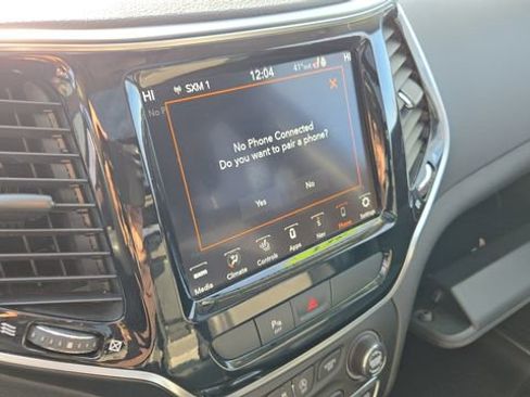 Certified 2020 Jeep Cherokee Limited image 19