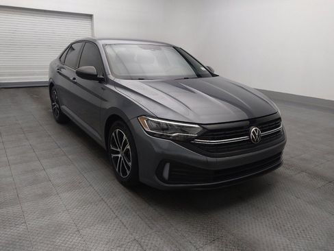 Used 2023 Volkswagen Jetta Sport image 13