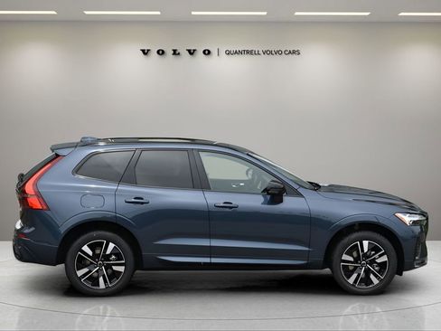 Certified 2026 Volvo XC60 B5 Core w/ Protection Package Premier image 3