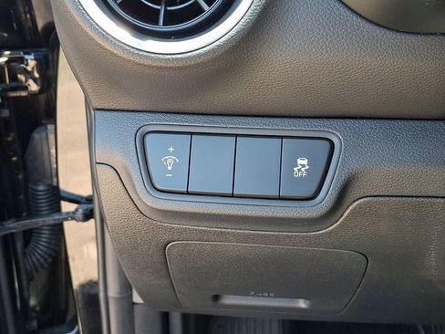 Certified 2023 Kia Forte LXS FWD image 24
