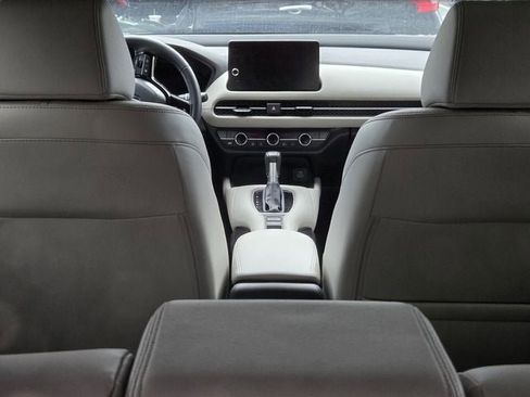 Used 2024 Honda HR-V EX-L image 33