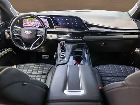 Certified 2023 Cadillac Escalade V AWD/4WD image 28