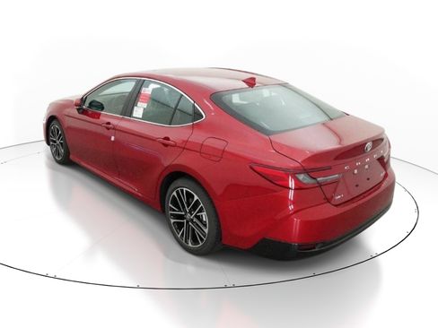 New 2026 Toyota Camry XLE FWD image 5