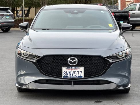 Used 2021 MAZDA MAZDA3 Hatchback w/Premium Plus Pkg image 8