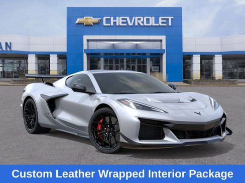 New 2026 Chevrolet Corvette ZR1 w/ ZR1 Carbon Fiber Aero Package image 8