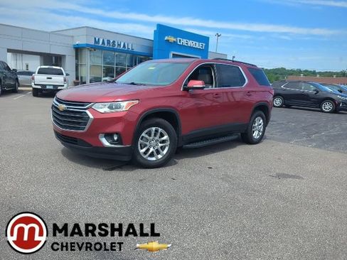 Used 2019 Chevrolet Traverse LT w/ LPO, Floor Liner Package FWD image 1