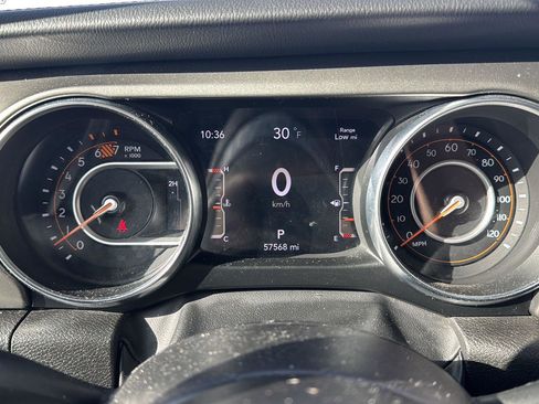 Used 2023 Jeep Wrangler Sahara image 16