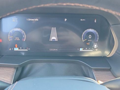 Used 2023 Jeep Grand Cherokee L Summit w/ Luxury Tech Group V image 34