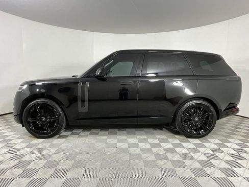Certified 2024 Land Rover Range Rover SE AWD/4WD image 2