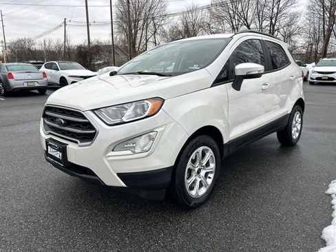 Used 2019 Ford EcoSport SE w/ SE Convenience Package image 4