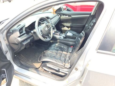 Used 2020 Honda Civic LX image 2