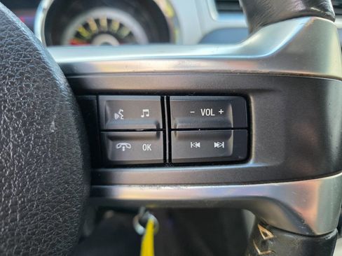 Used 2013 Ford Mustang Premium image 21