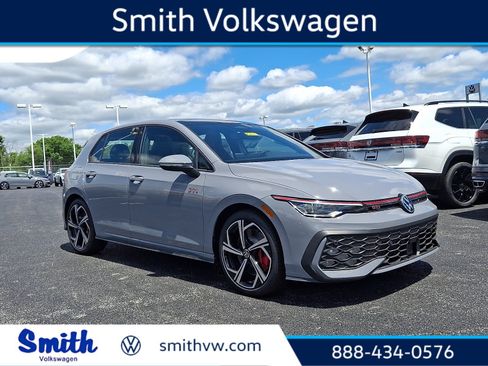 New 2026 Volkswagen GTI SE FWD image 1