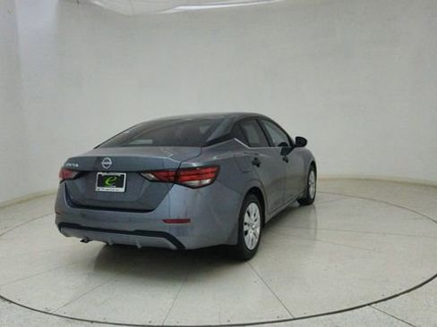 Used 2025 Nissan Sentra S image 65