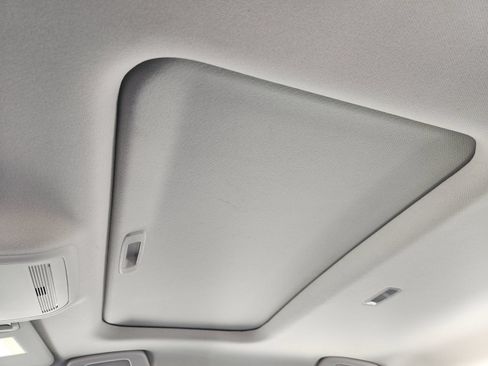 New 2025 MAZDA MAZDA3 s FWD image 23