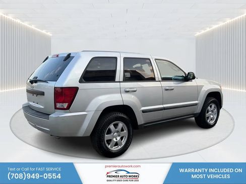 Used 2008 Jeep Grand Cherokee Laredo AWD/4WD image 4