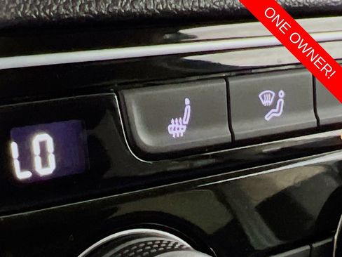 Used 2023 Volkswagen Atlas SE AWD/4WD image 18