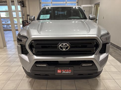 New 2026 Toyota Tacoma SR5 AWD/4WD image 6
