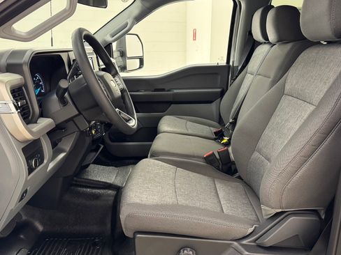 New 2026 Ford F250 XL AWD/4WD image 5