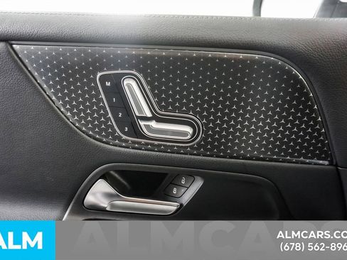 Used 2024 Mercedes-Benz EQB 250+ image 50