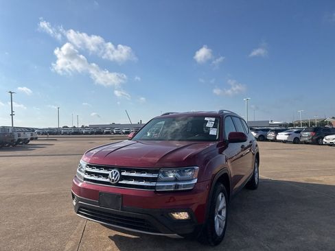 Used 2019 Volkswagen Atlas SE w/ Towing Package FWD image 6