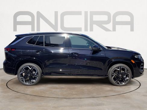New 2026 Volkswagen Tiguan SEL R-Line AWD/4WD image 9