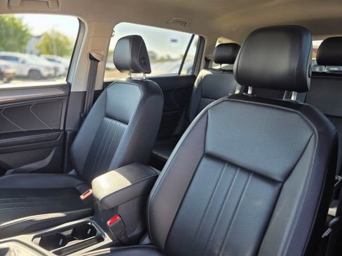 Used 2024 Volkswagen Tiguan Wolfsburg Edition image 17